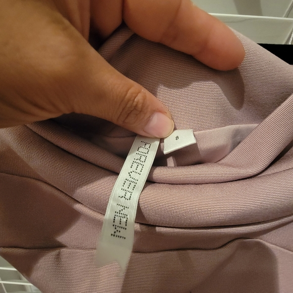 Dress - Picture 3 of 5